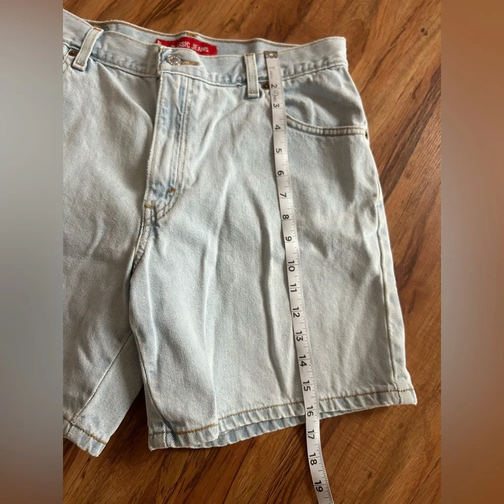 Vintage Y2K Levi’s Classic Fit Denim Shorts Womens size 12 - Picture 8 of 9